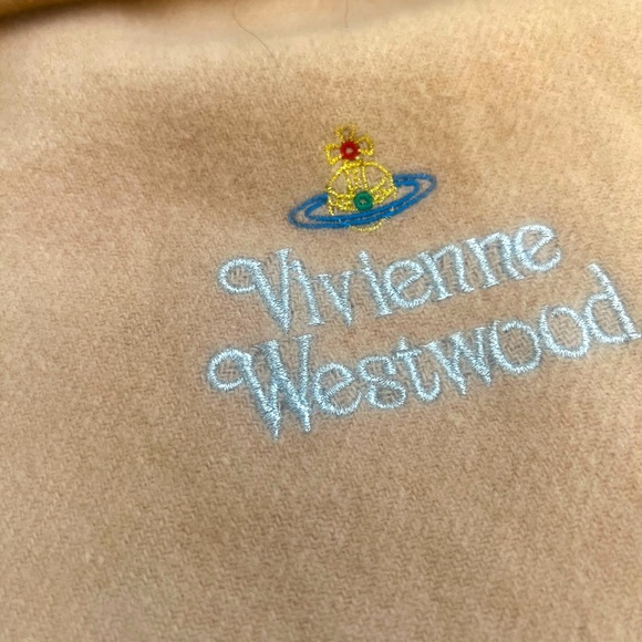 Vivienne Westwood Women's Embroidered Lambswool Scarf 30X180 - Camel - Picture 1 of 5